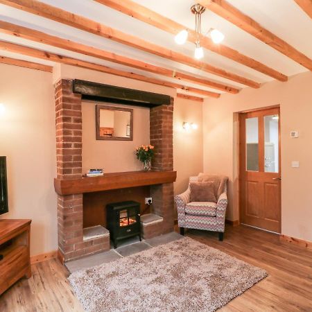 Barnaby Cottage ยาร์ม ภายนอก รูปภาพ